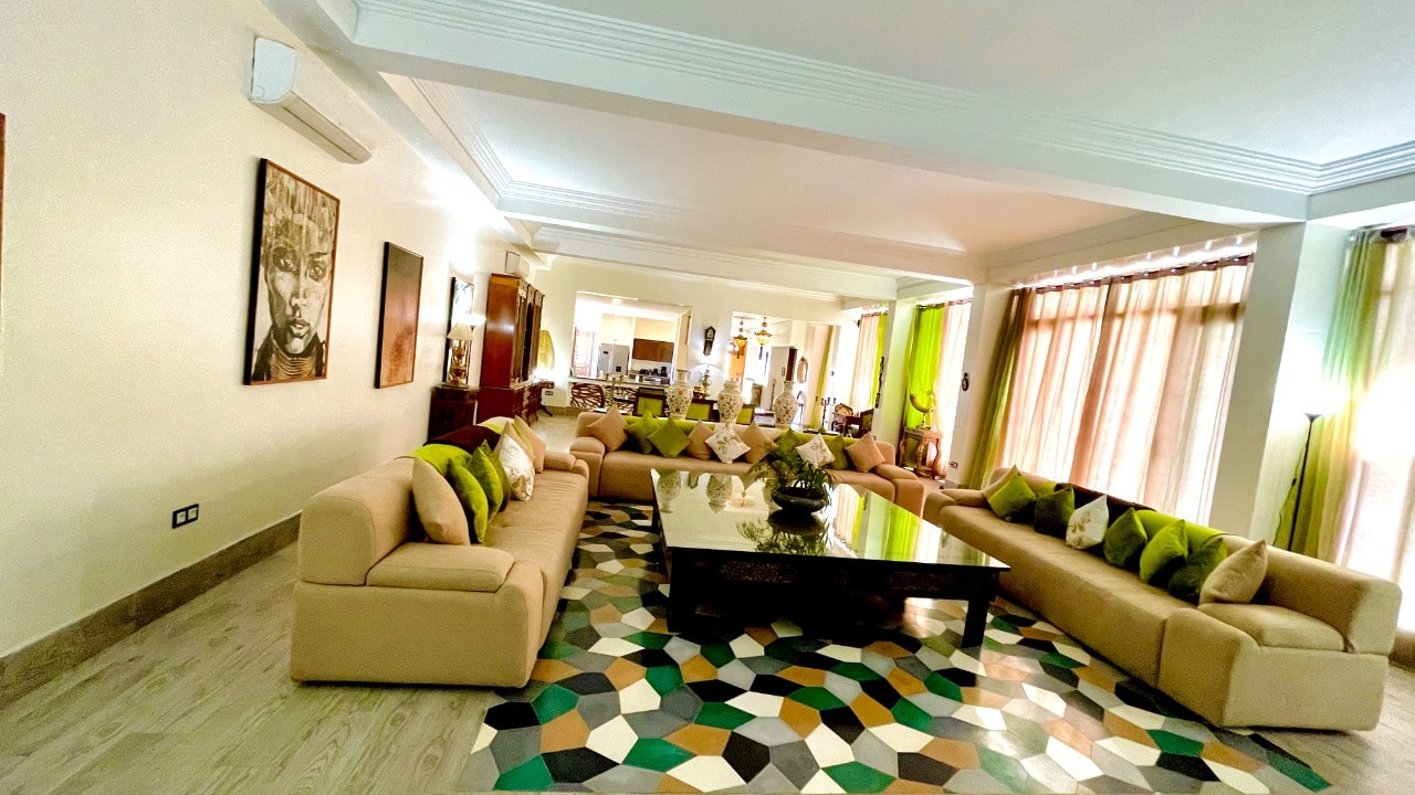 Villa Kamellia gallery image 17